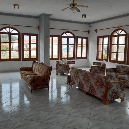Iro Hotel Samos Ágios Konstantínos Екстериор снимка