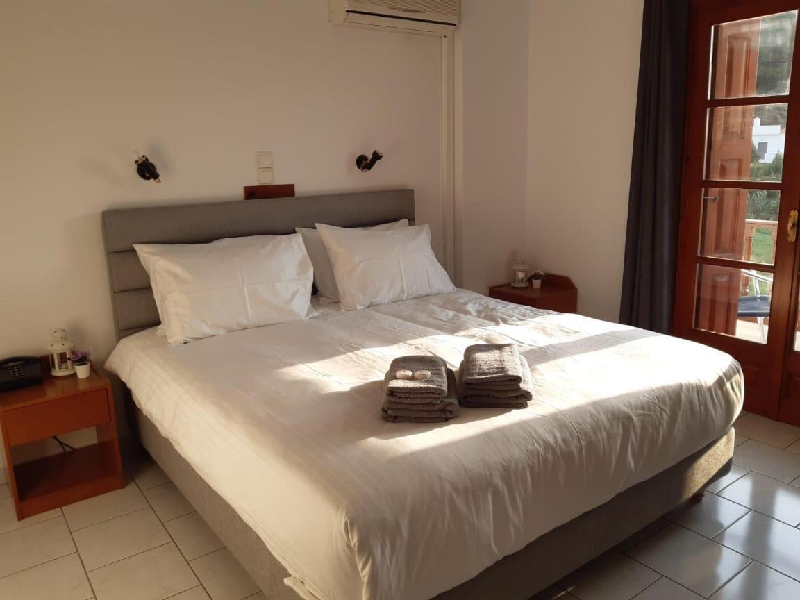 Iro Hotel Samos Ágios Konstantínos Екстериор снимка